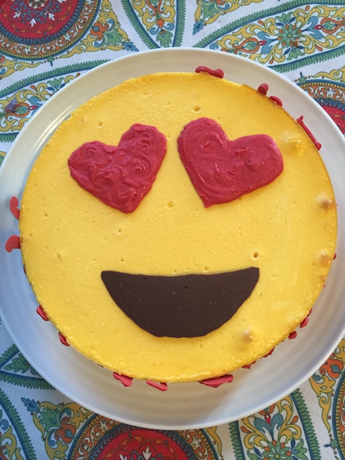 HowToCookThat Cakes, Dessert & Chocolate Emoji Cheesecake Recipe