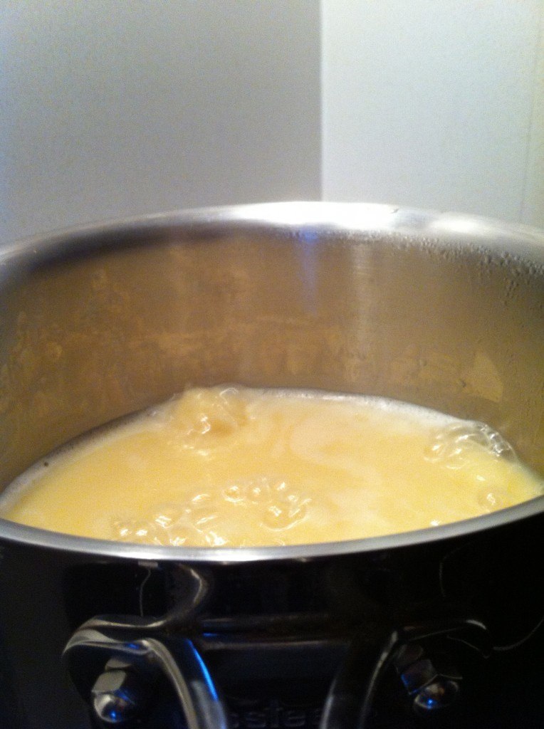 making dulce de leche caramel