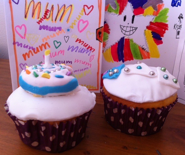 birthday fondant cupcakes by the kids