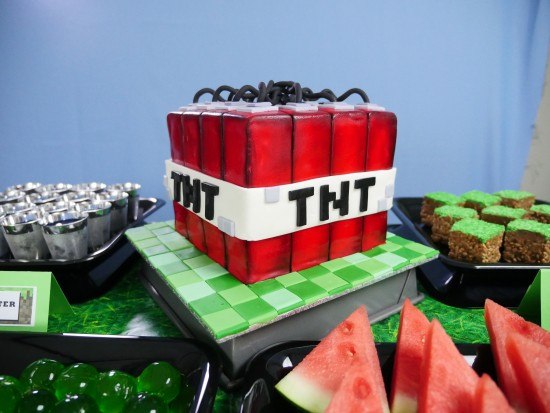 Simple Minecraft Slime Birthday Cake