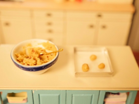 tiny baking dollhouse kitchen cute ann reardon