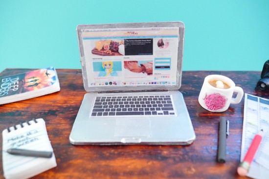 chocolate laptop desk cake tutorial