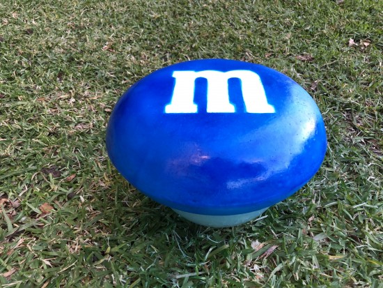 giant m&m