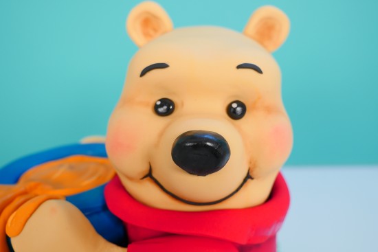 how to make a Winnie the pooh cake