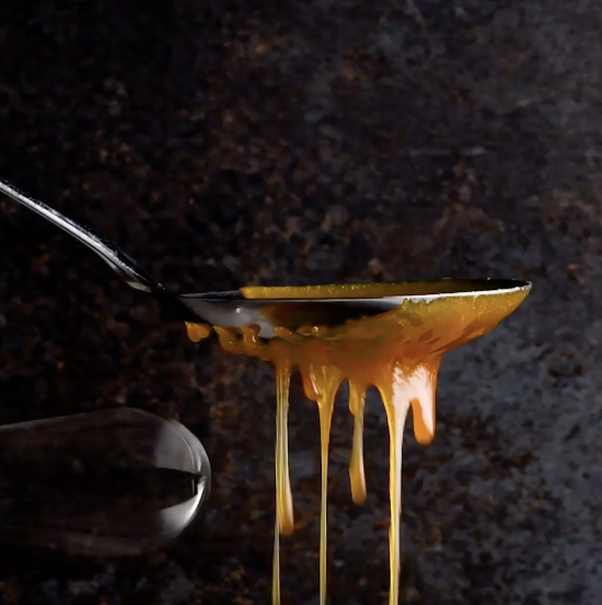 can you pour caramel on a beater?