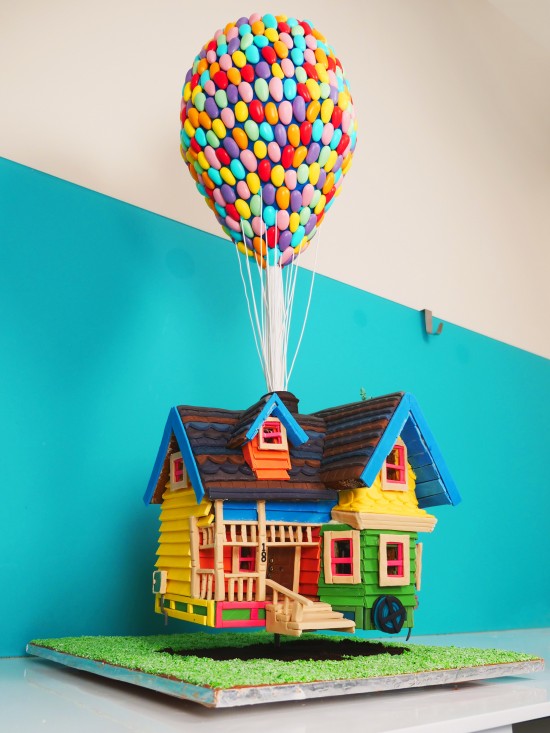 HowToCookThat Cakes, Dessert & Chocolate Up Gingerbread House 2019