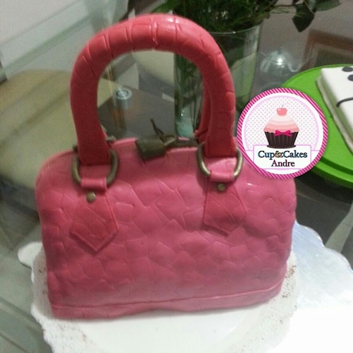 Louis Vuitton handbag cake. Feed 25 people.