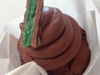 mint chocolate cup cake ganache