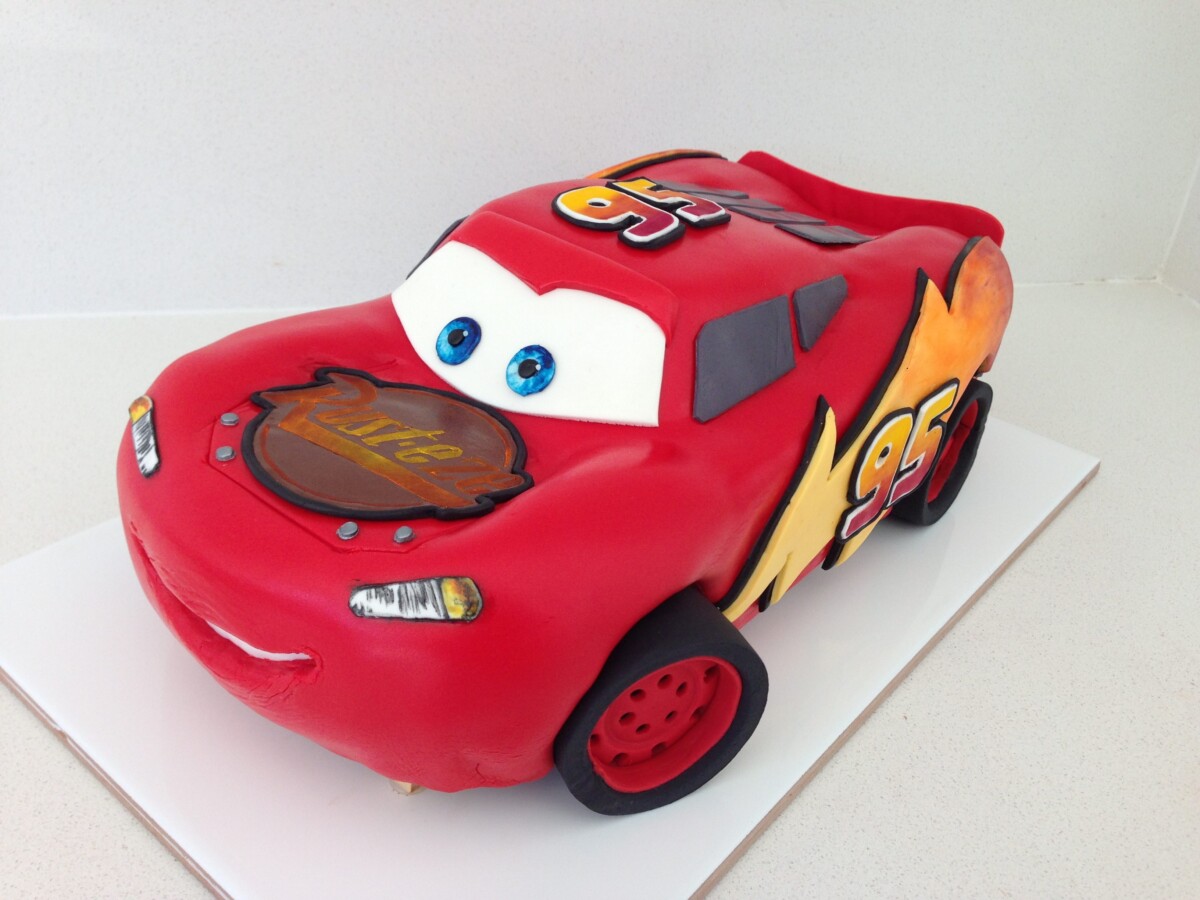 HowToCookThat : Cakes, Dessert & Chocolate | 3D Lightning McQueen ...