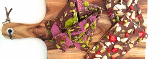 chocolate bark diy gifts reardon