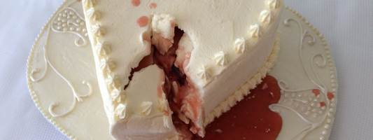 broken heart cake ann reardon