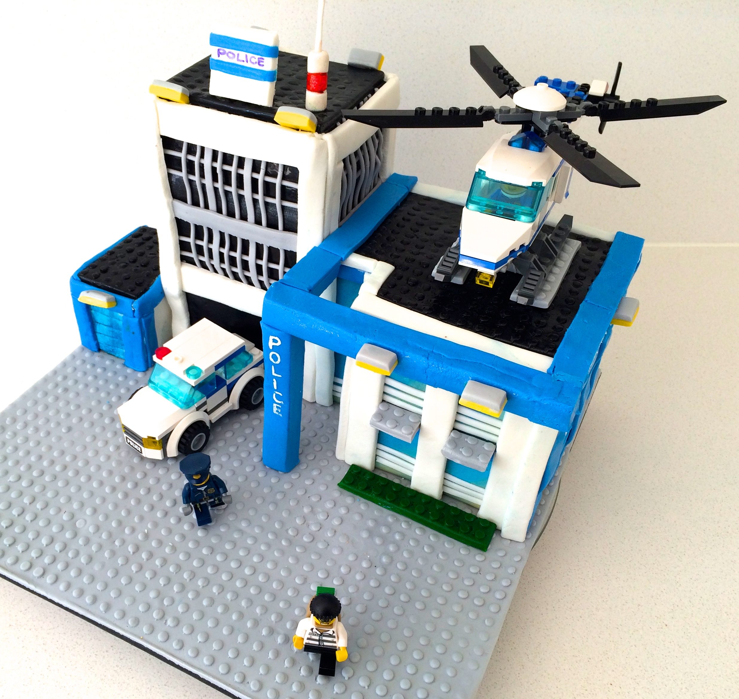 HowToCookThat : Cakes, Dessert & Chocolate  Lego City Police Station  Template - HowToCookThat : Cakes, Dessert & Chocolate