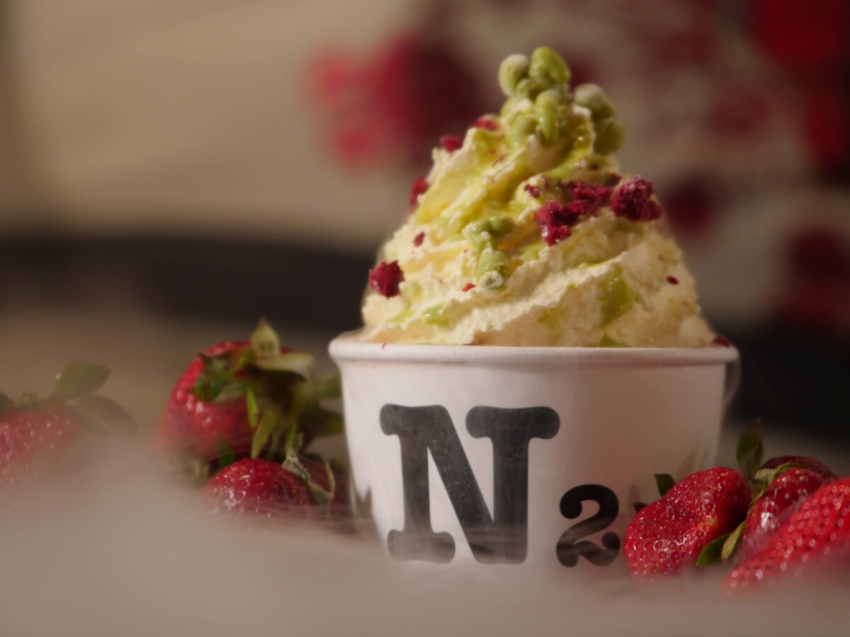 Making ice cream with liquid nitrogen online