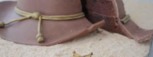 The Walking Dead sheriff’s hat cake