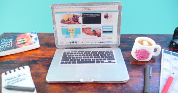 HowToCookThat : Cakes, Dessert & Chocolate | Laptop Cake ...