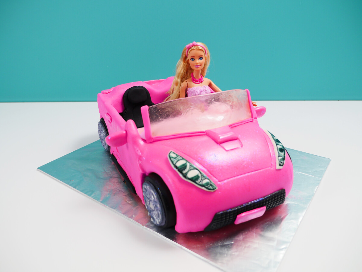 Barbie Cake