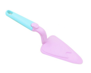 plastic cake server review